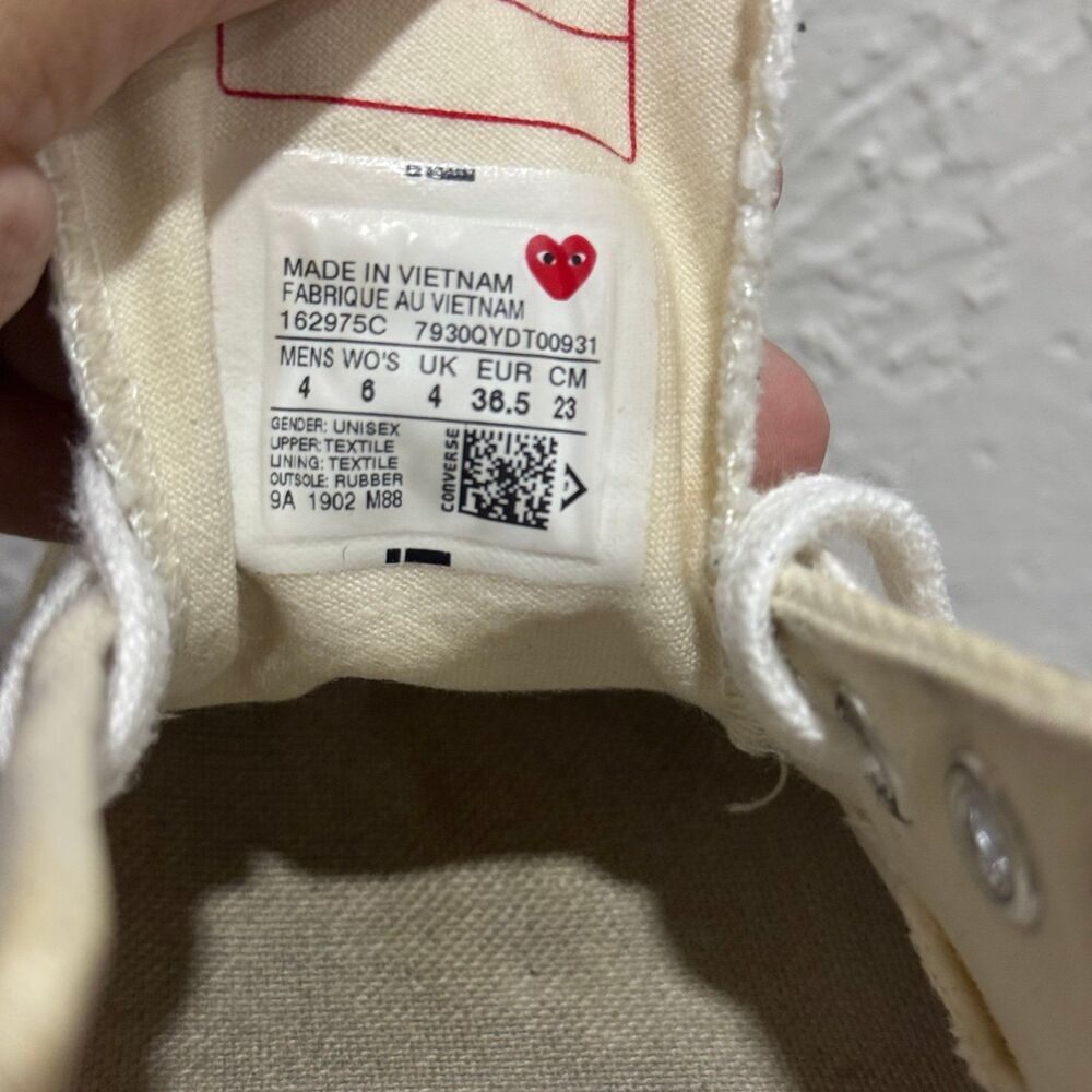Converse Comme des GARCONS PLAY hidden heart low top sneaker size 6 see yellowin - Picture 8 of 8